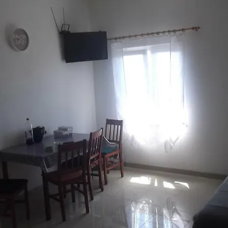 Apartamento With Wifi Podstrana, Split - 15970 *